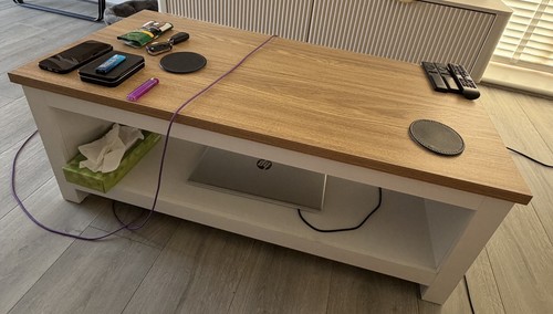 Coffee table with storage - table,